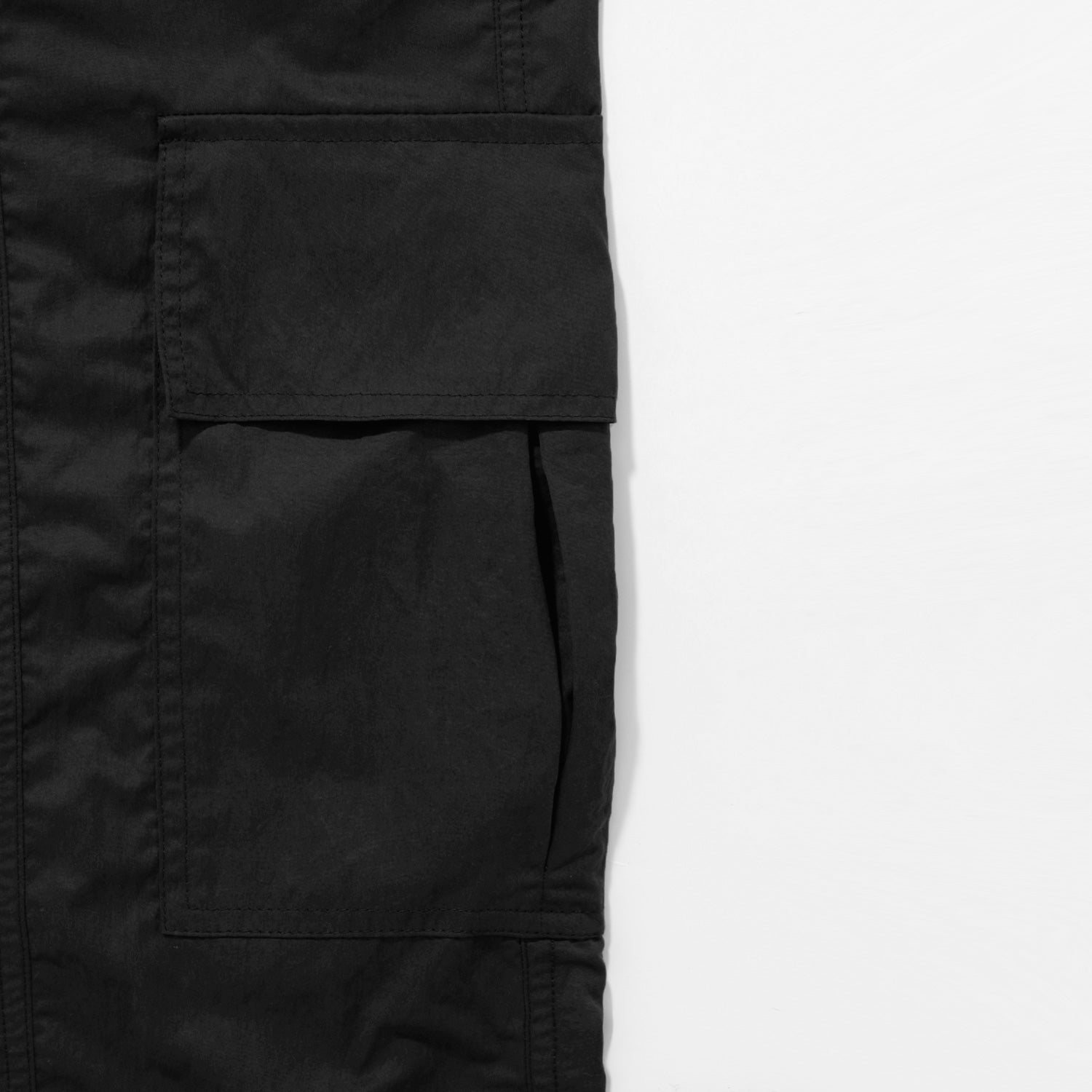 ACTIVE BAGGY CARGO PANTS - BLACK