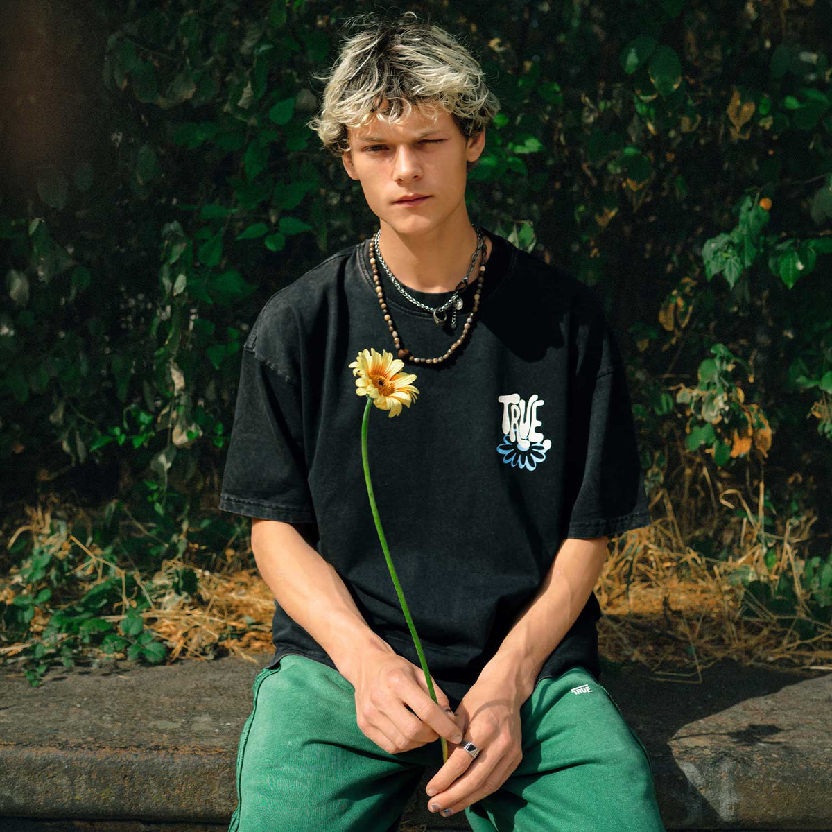 BLOOM BOXY T-SHIRT - WASHED BLACK
