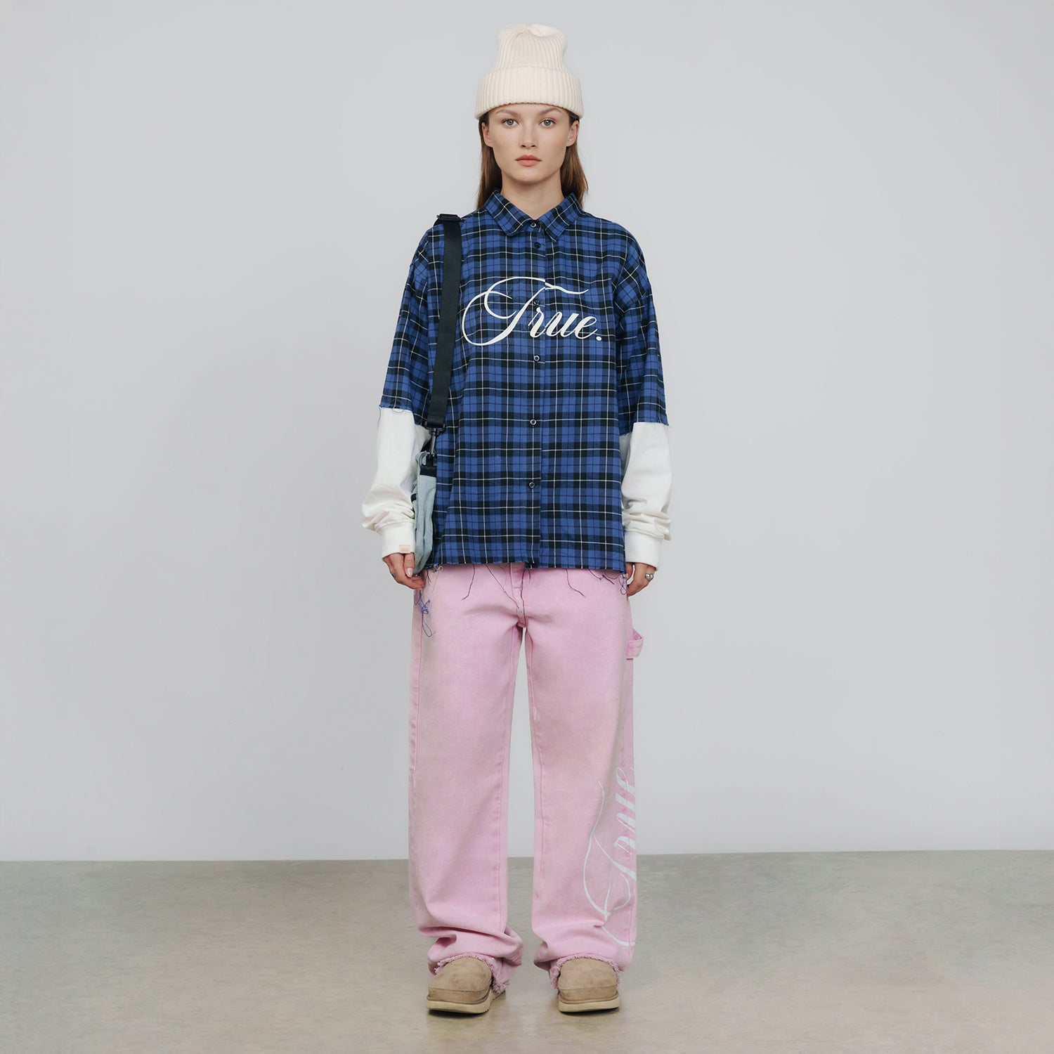 BLUSH MID-RISE PANTS - PINK