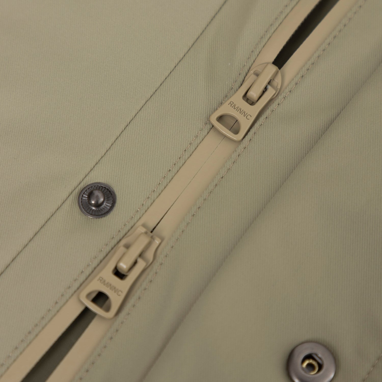 CHAQUETA HOLMIUM VERDE OLIVA