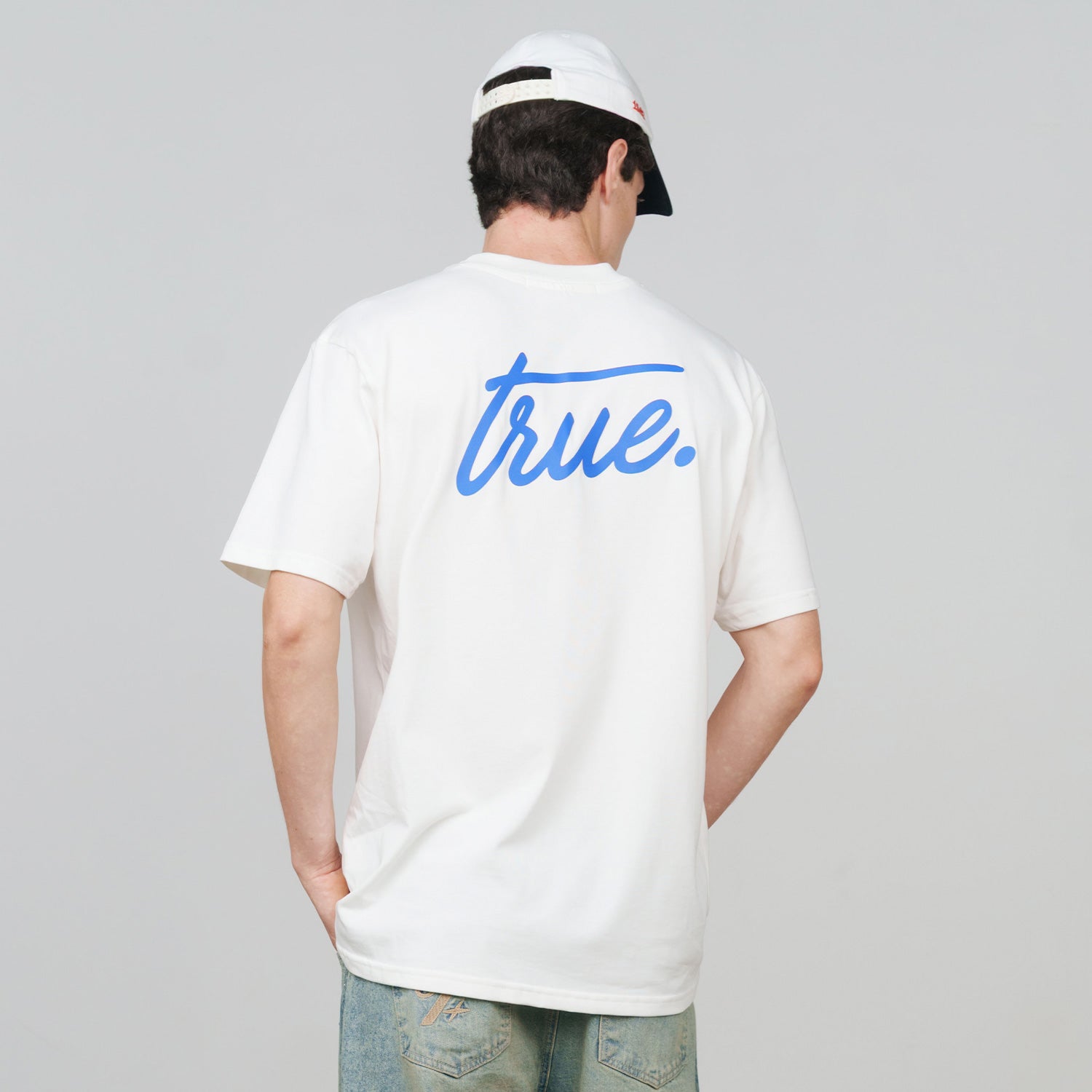 CURSIVE LOGO T-SHIRT - CREAM
