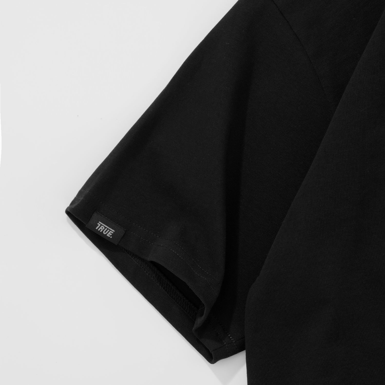 DREAMS BOXY TEE - BLACK