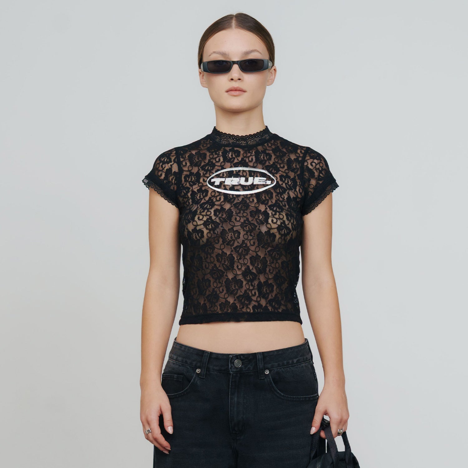 FLORAL LACE BABY TEE - BLACK