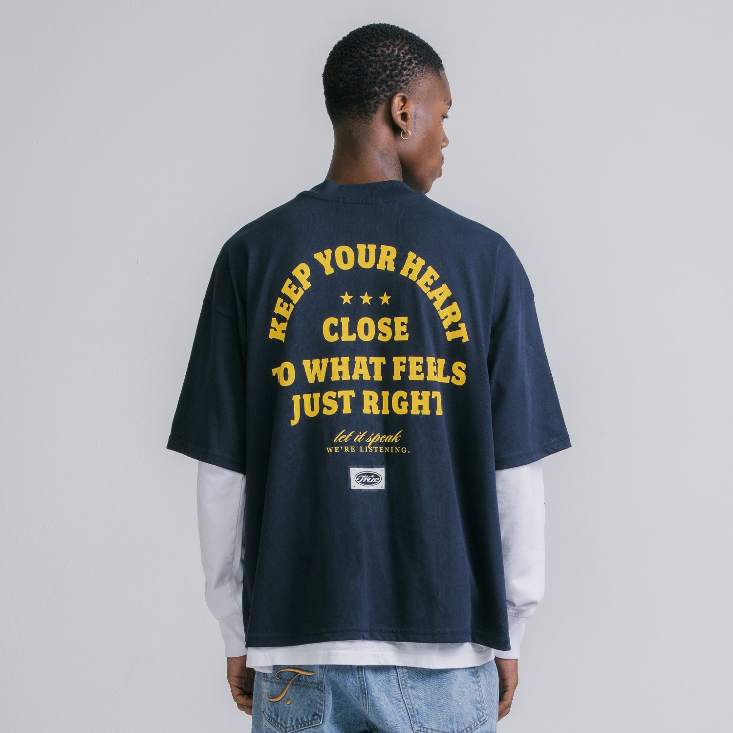 HEART BOXY TEE - NAVY BLUE