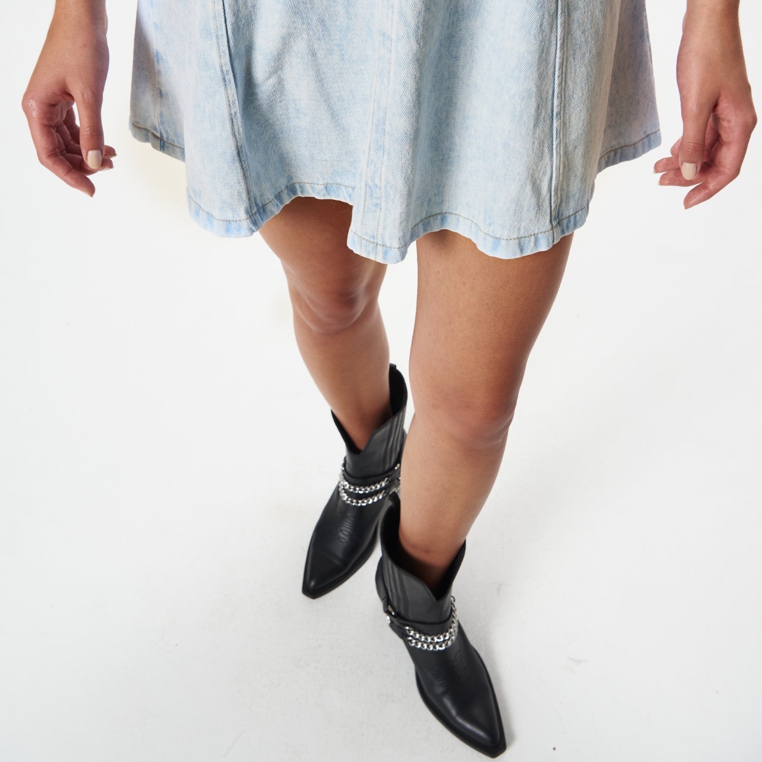 JORDY MINI DRESS BABY BLUE