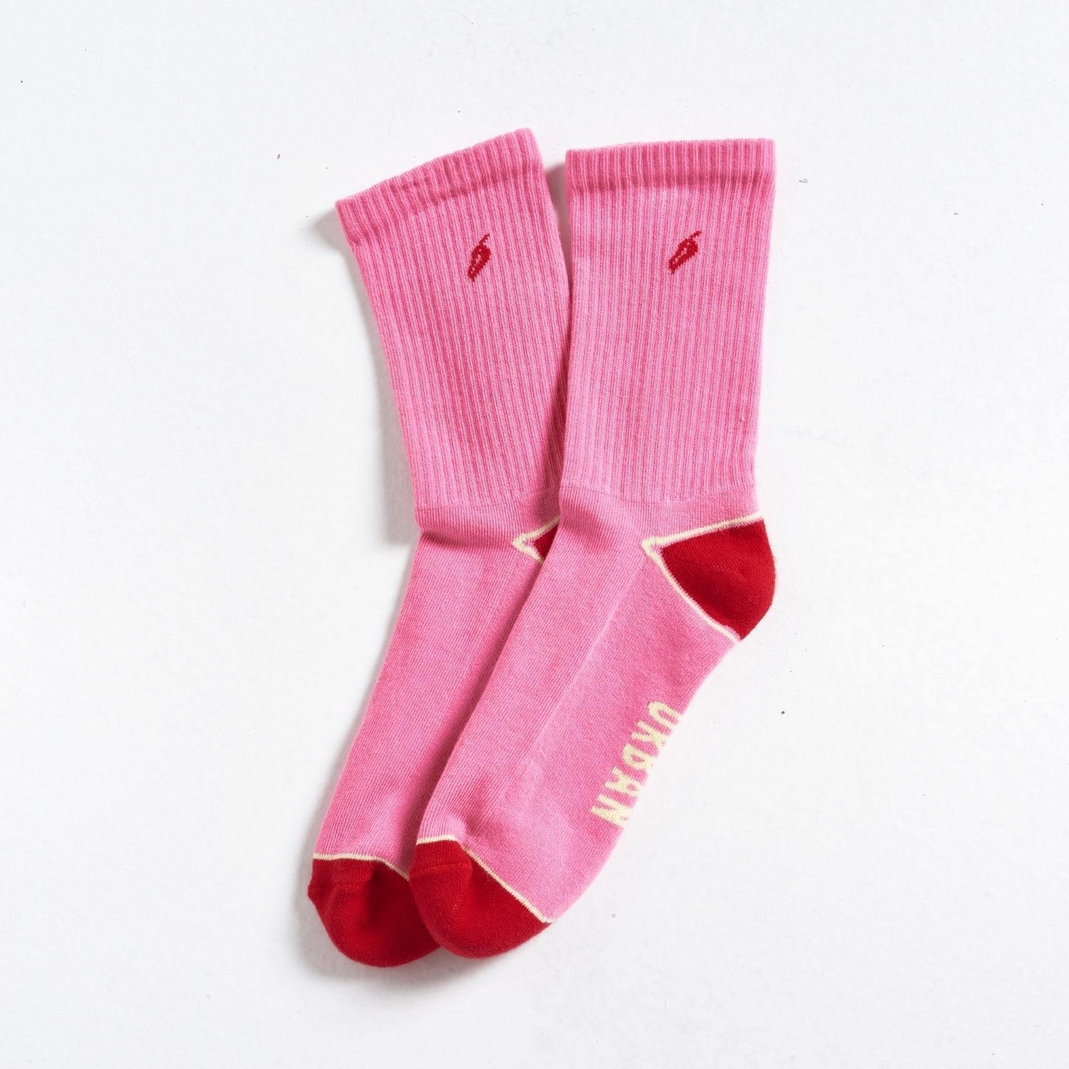 LOVE ON SOCKS