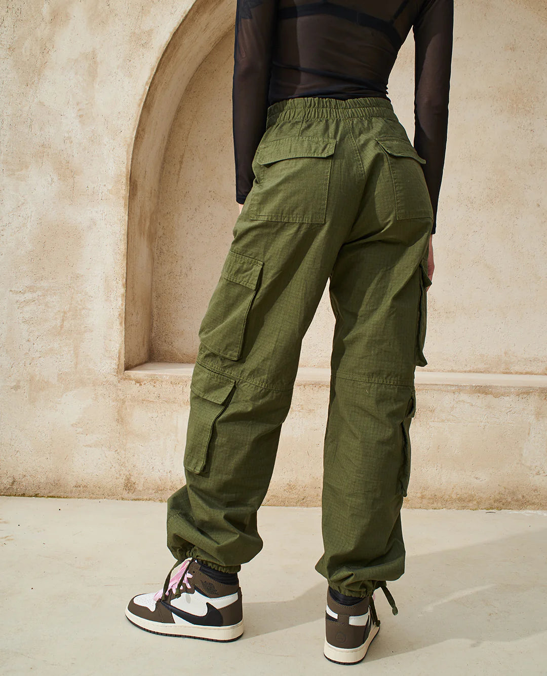 PARACHUTE PANTS VERDE