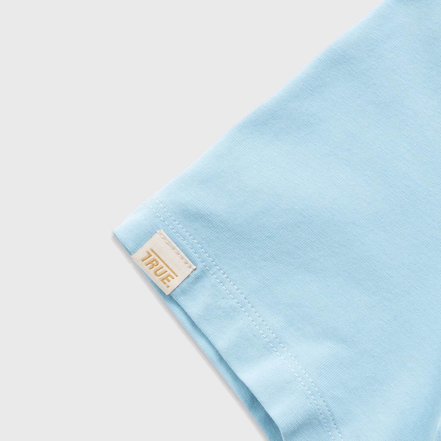 PASTEL FITTED TEE - BABY BLUE