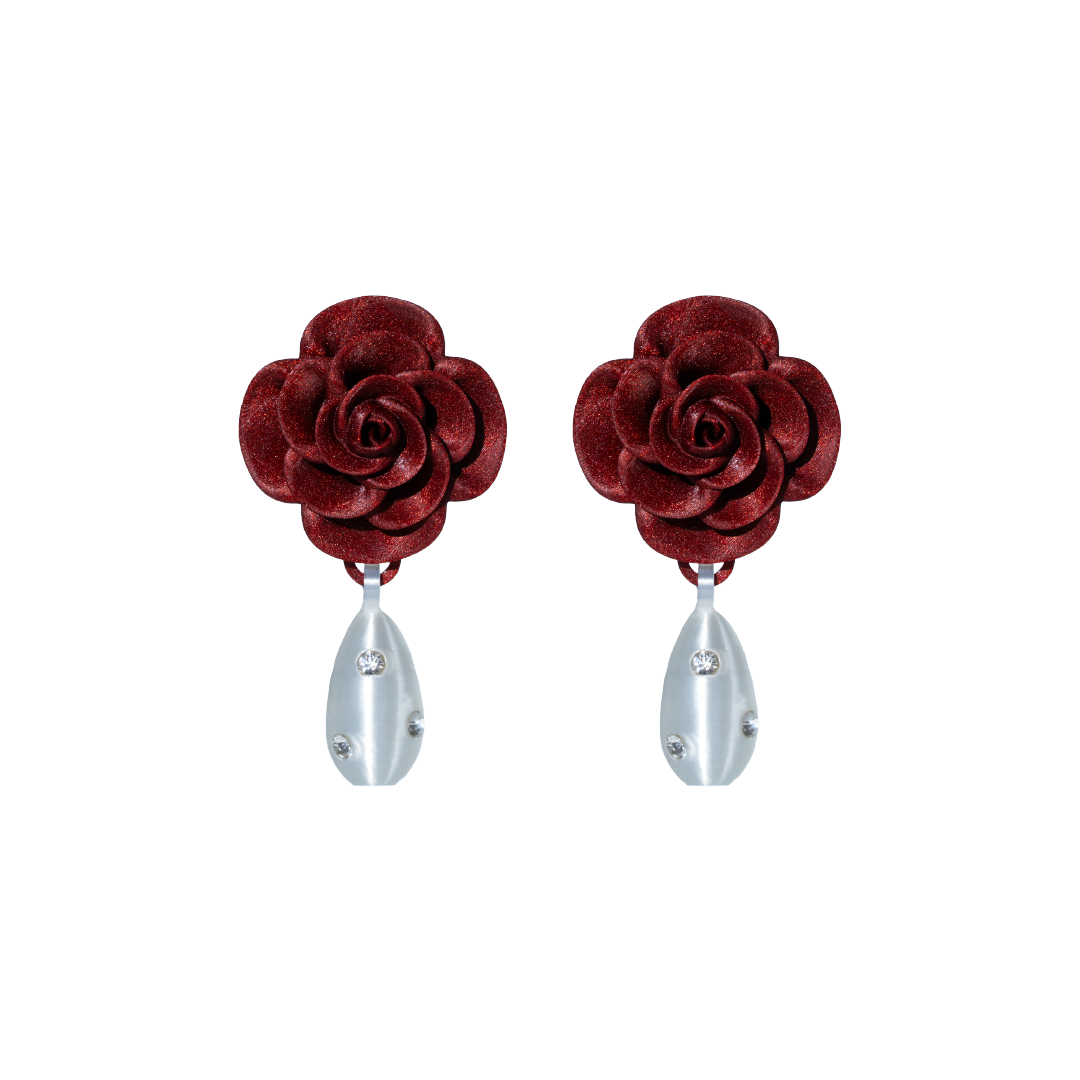 ARETES DE ROSAS CON DIJE DE PERLA