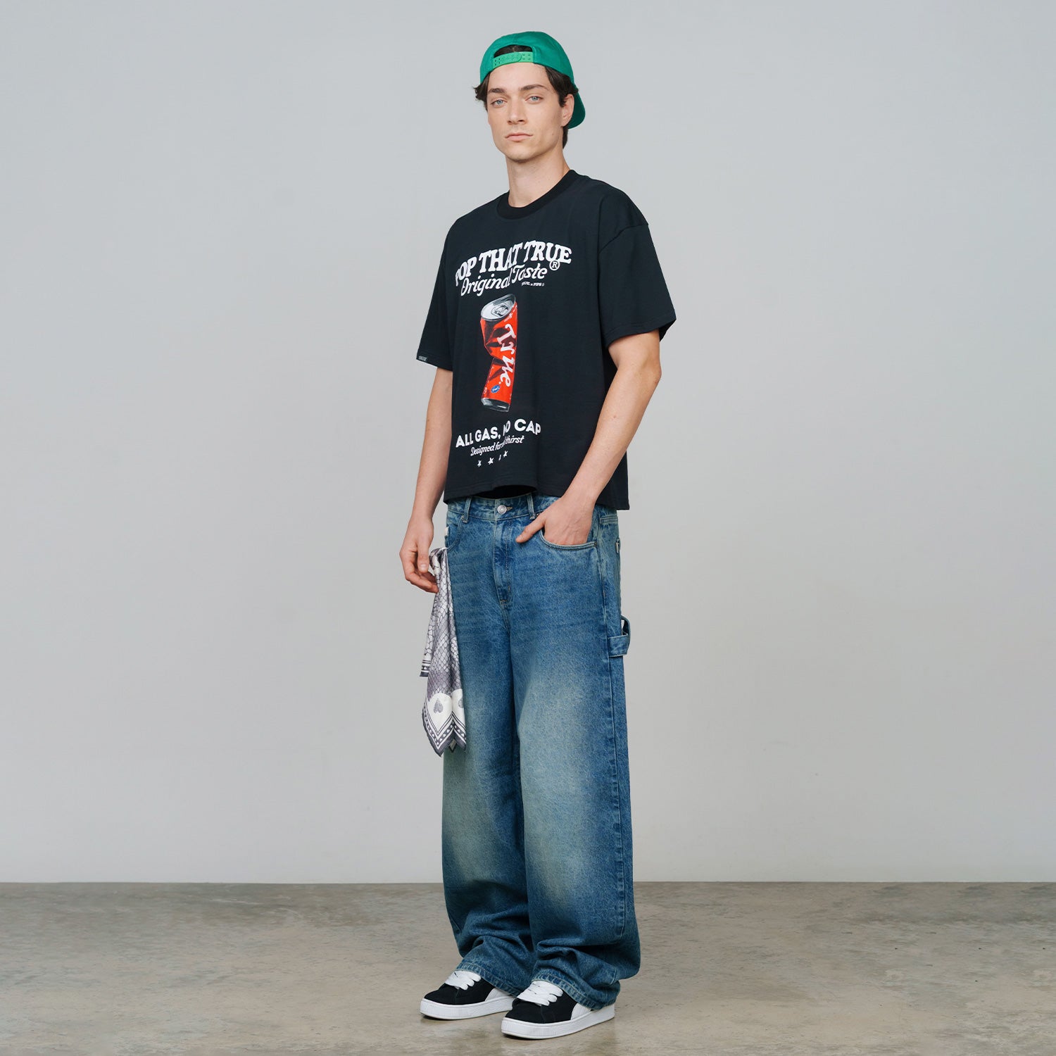 POP TASTE BOXY TEE - BLACK