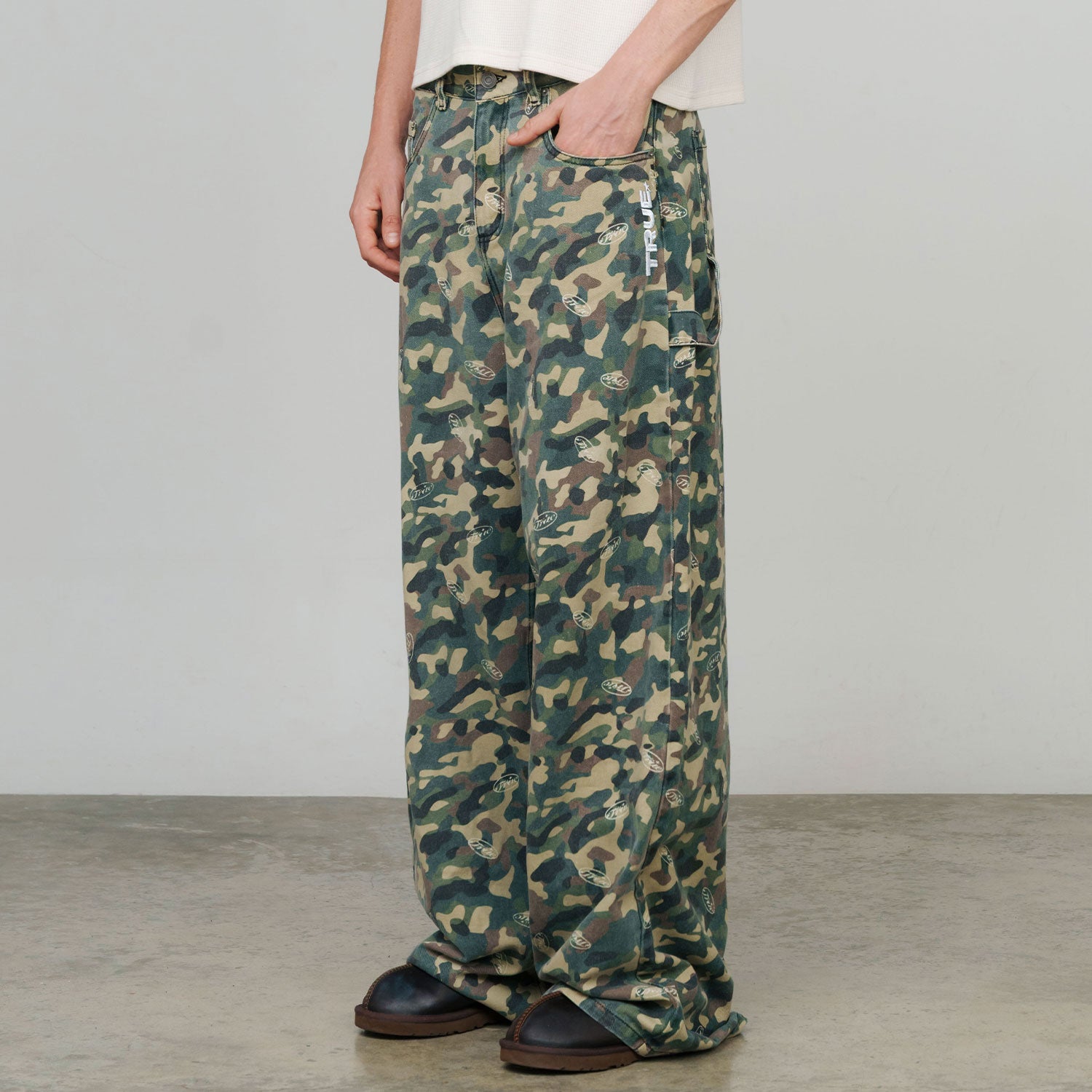 RACING CAMO CARPENTER PANTS - GREEN