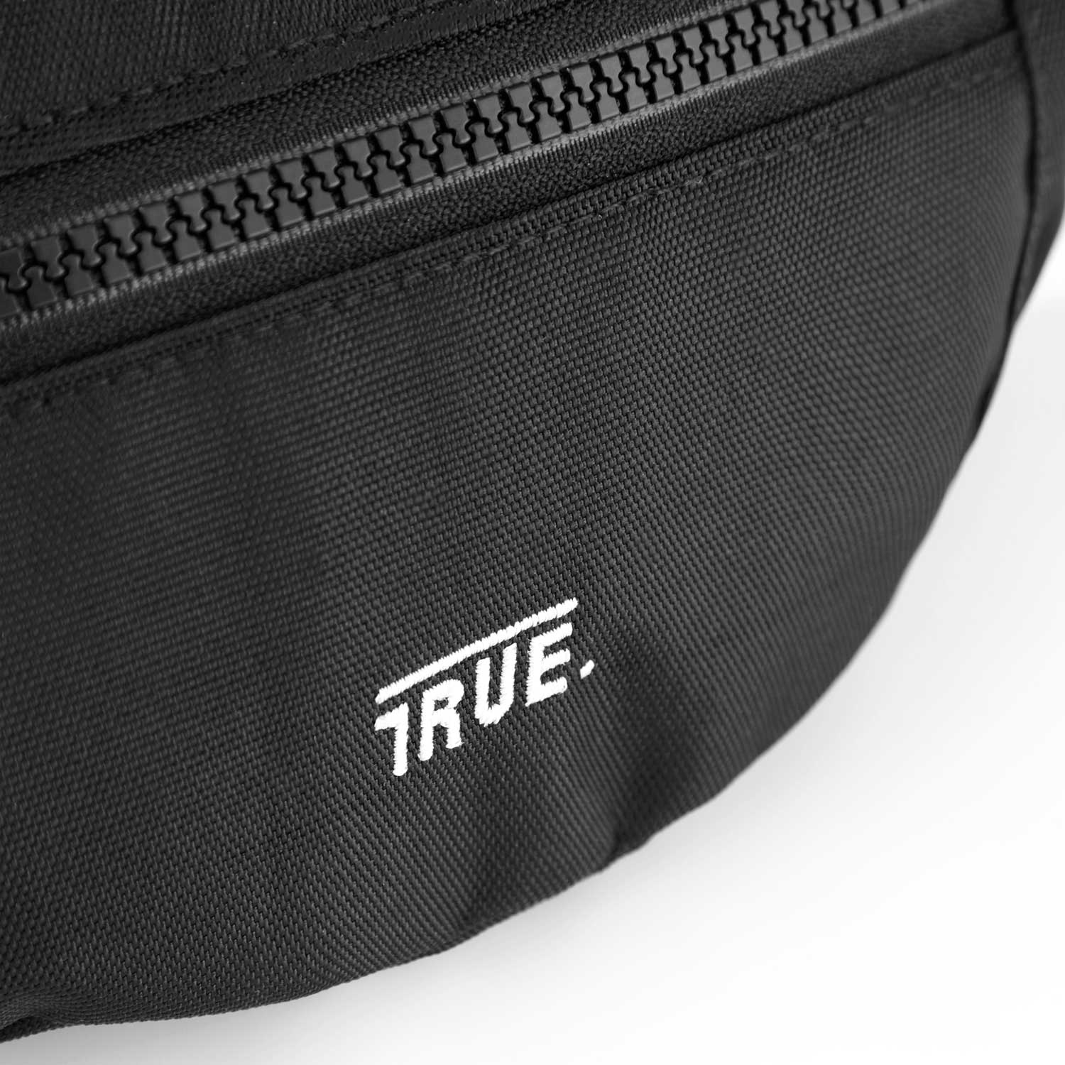 SIGNATURE FANNY PACK - BLACK
