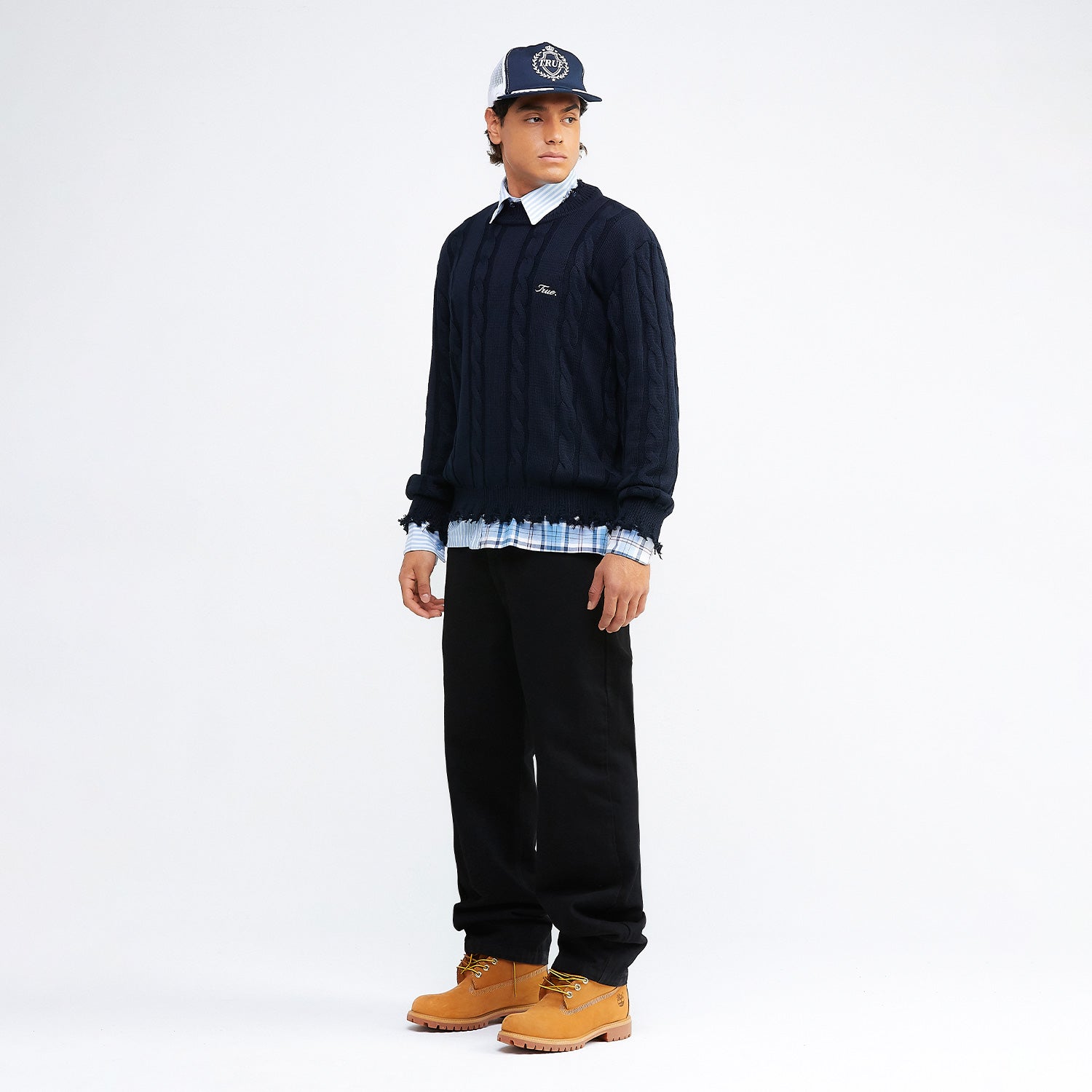 SIGNATURE KNIT CREWNECK SWEATER - NAVY BLUE