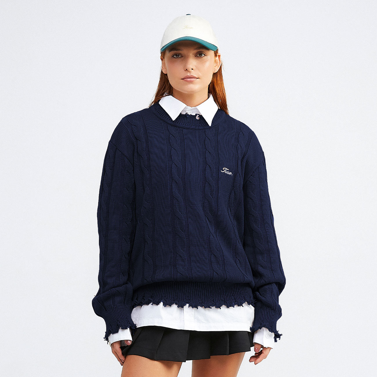 SIGNATURE KNIT CREWNECK SWEATER - NAVY BLUE