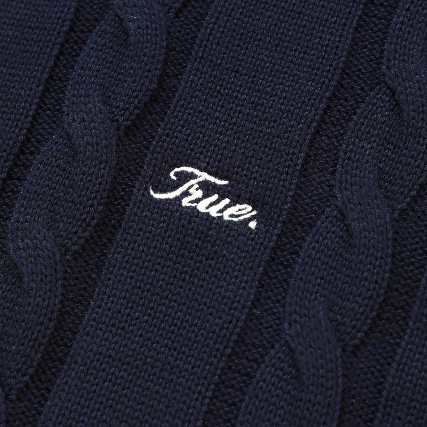SIGNATURE KNIT CREWNECK SWEATER - NAVY BLUE