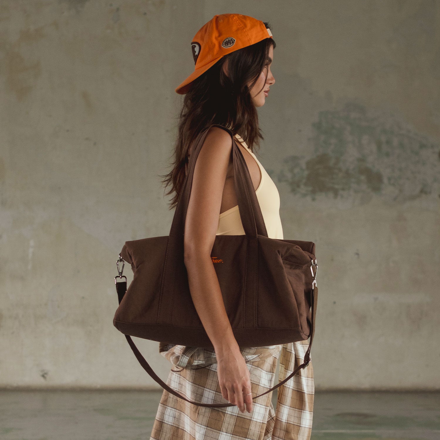 TRUE X ONE HALF DUFFLE BAG - BROWN