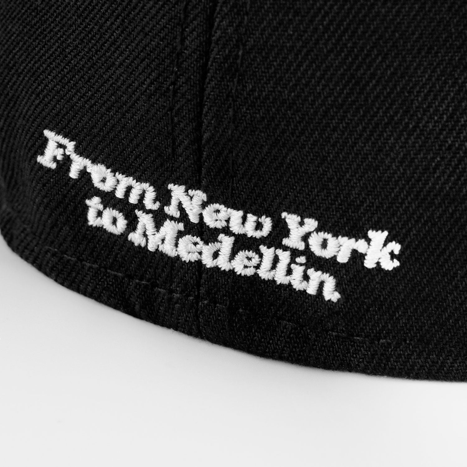 TRUE X NEW ERA 5950 BLK