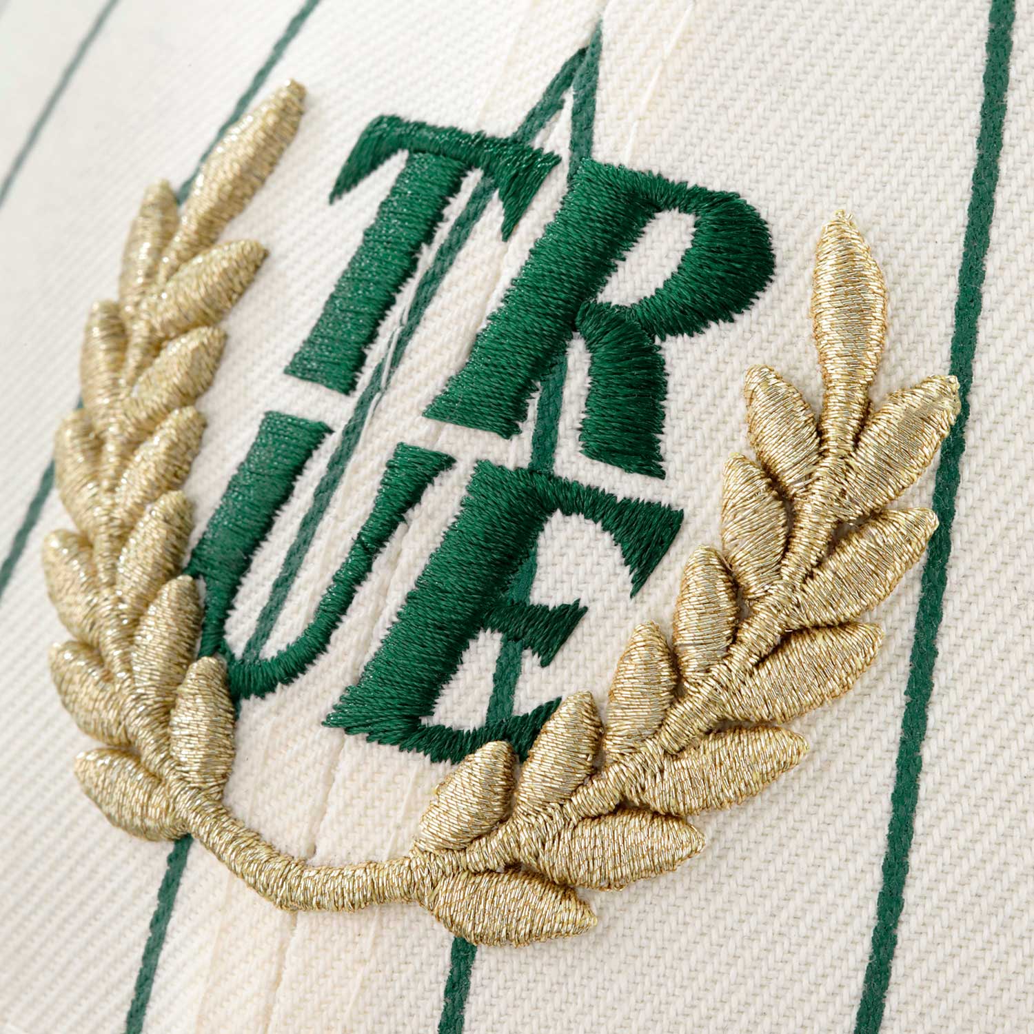 TRUE X NEW ERA 940 PINESTRIPE DK GREEN