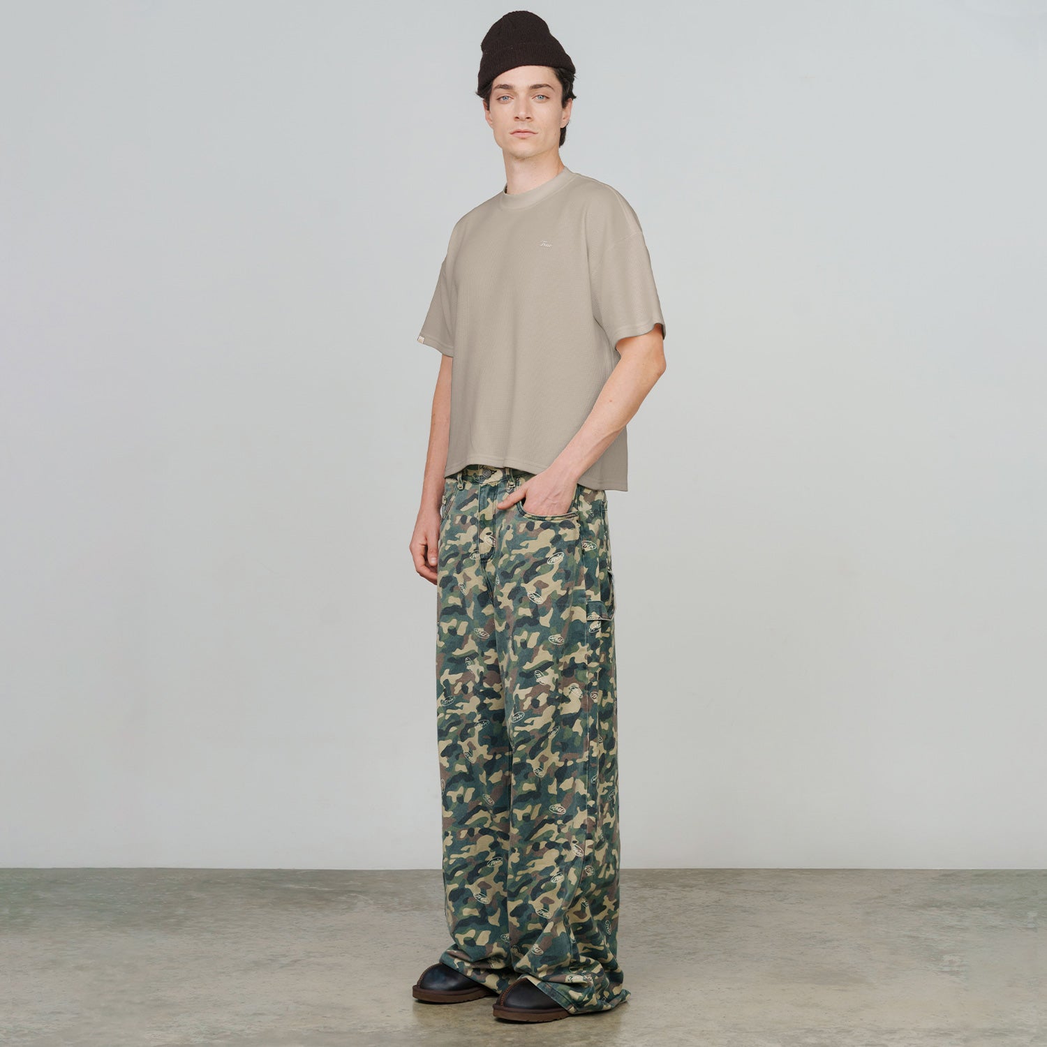 TEXTURED BOXY TEE - SAND