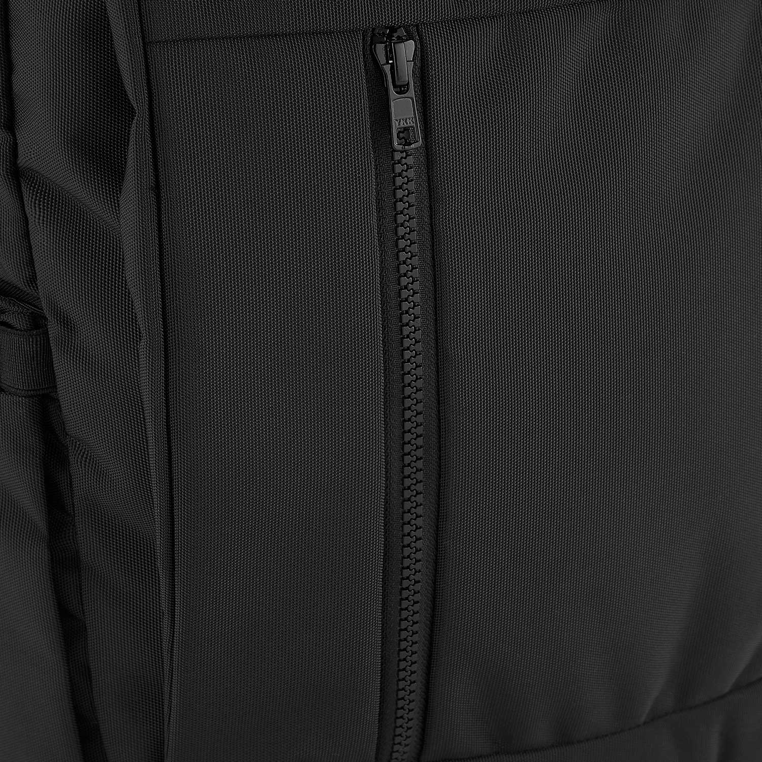 TRUE CLASSIC BACKPACK - BLACK