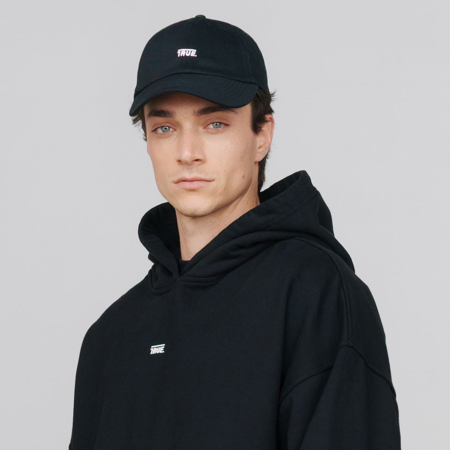 TRUE CLASSIC CAP - BLACK