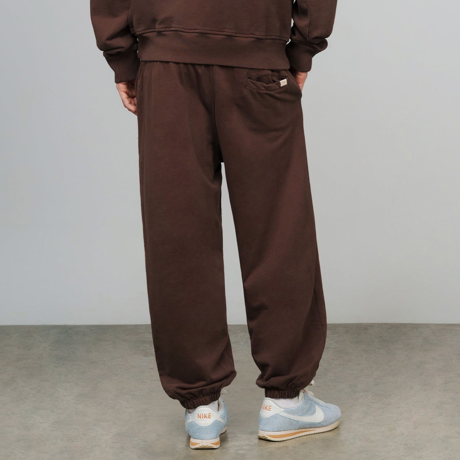 TRUE CLASSIC JOGGER - BROWN