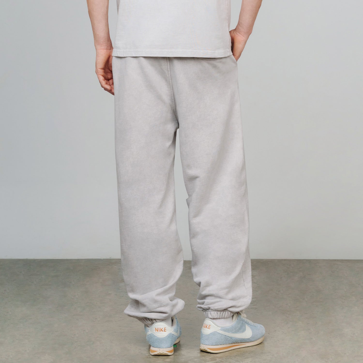 TRUE CLASSIC JOGGER - WASHED GRAY