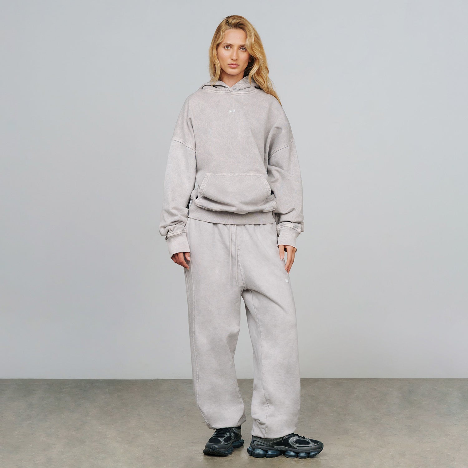 TRUE CLASSIC JOGGER - WASHED GRAY