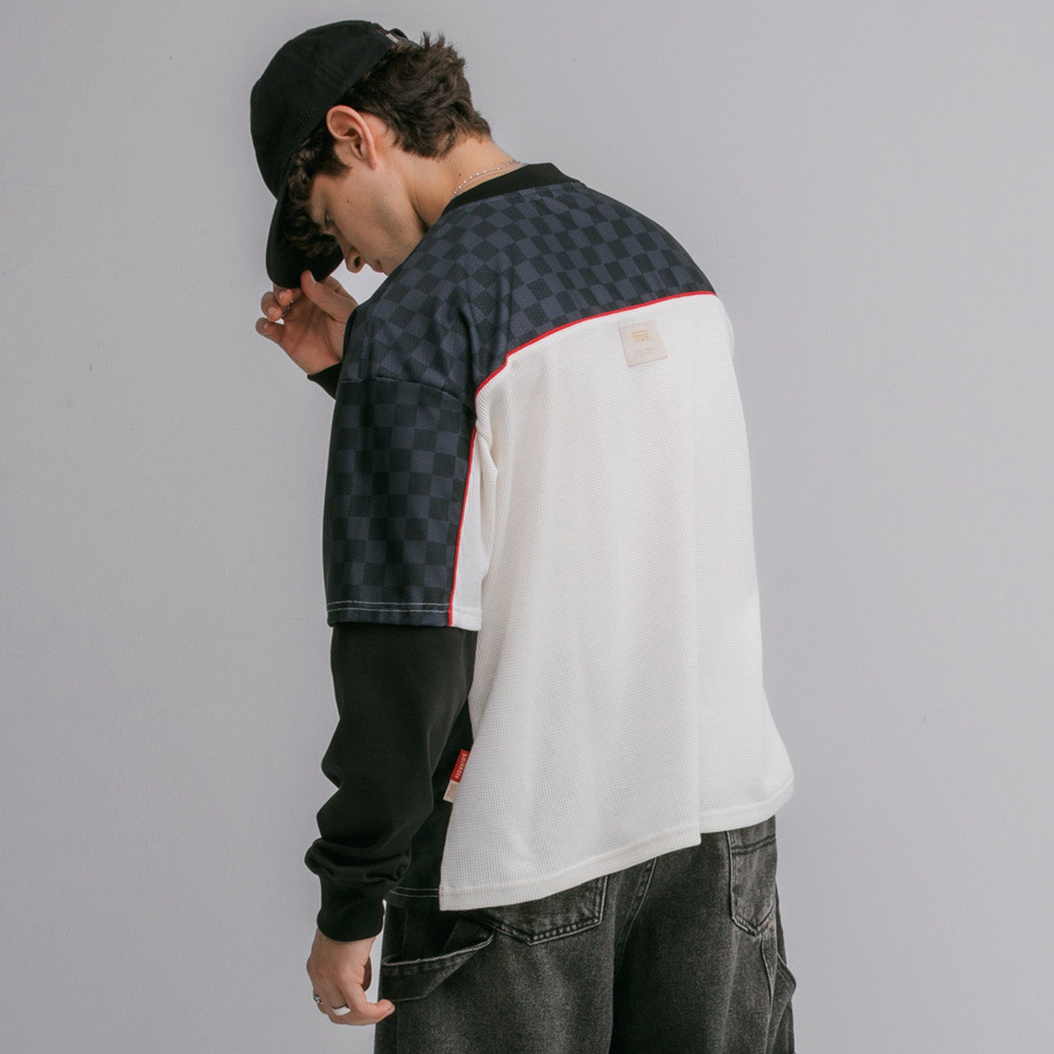 TRUE X SMIRNOFF RACING DS TEE - BLACK