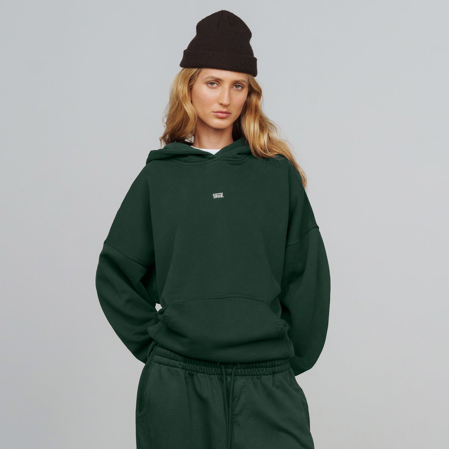 TRUE CLASSIC HOODIE - PINE GREEN