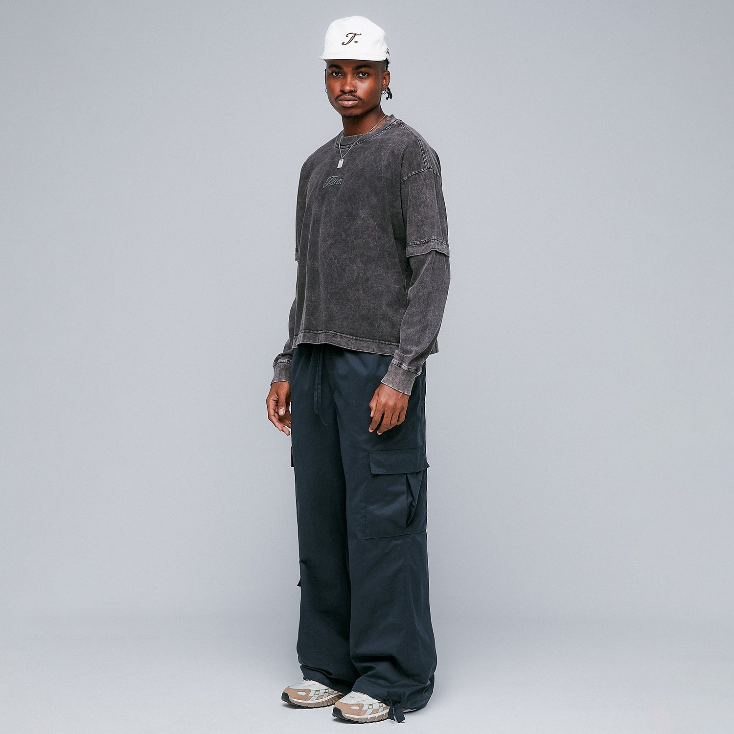 WASHED DOUBLE SLEEVE TEE - BLACK