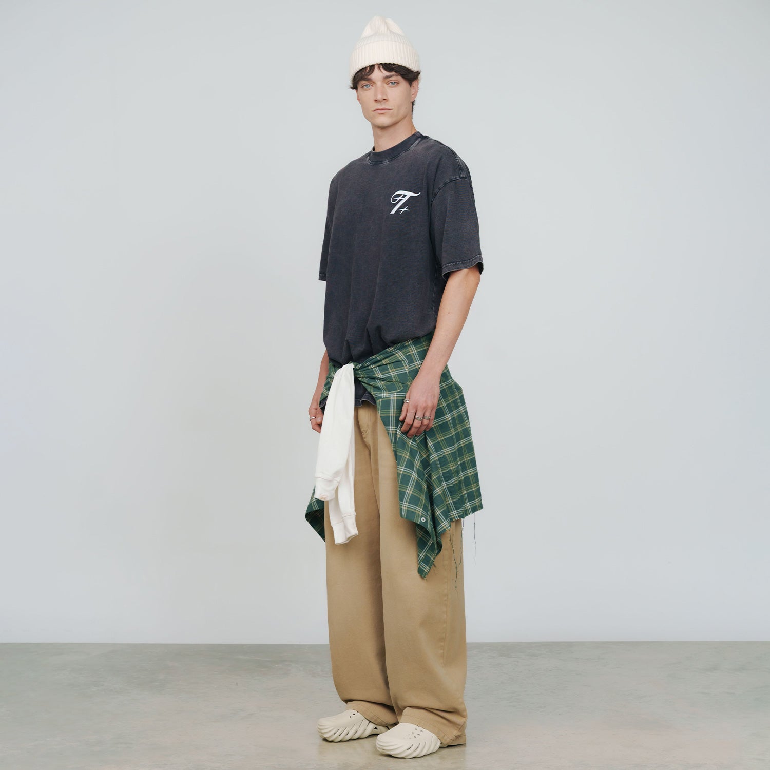 SHADOW OVERSIZED T-SHIRT - WASHED BLACK