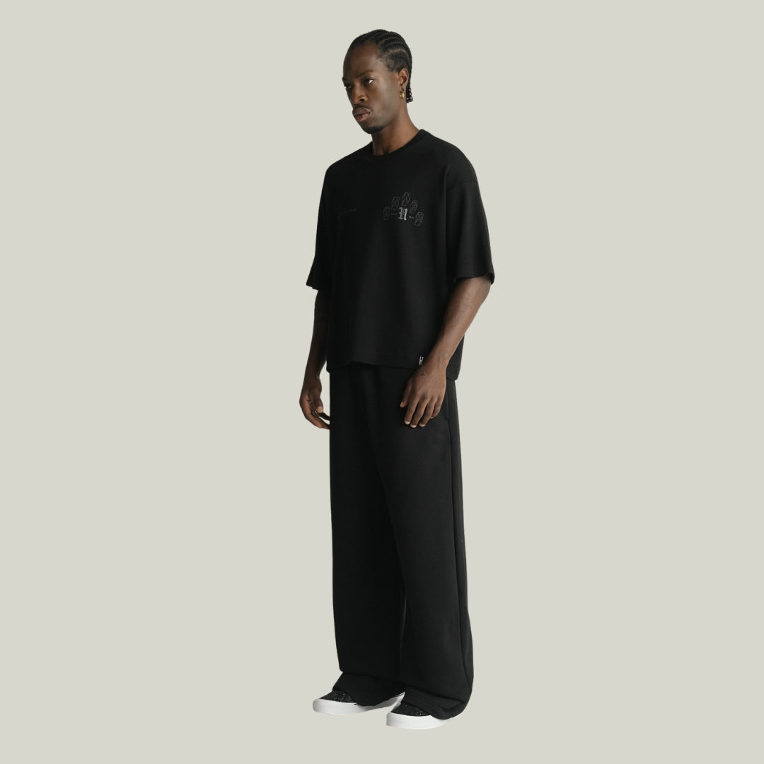 BASICS ONLY FOR DREAMERS BOXY FIT T-SHIRT - BLACK