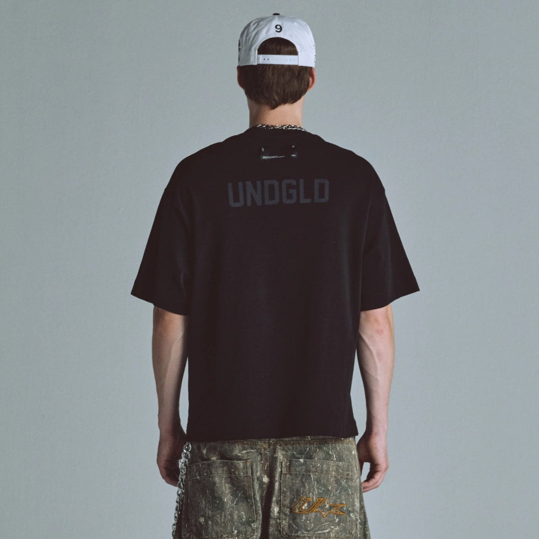 BASICS UNDGLD BOXY FIT T-SHIRT - BLACK