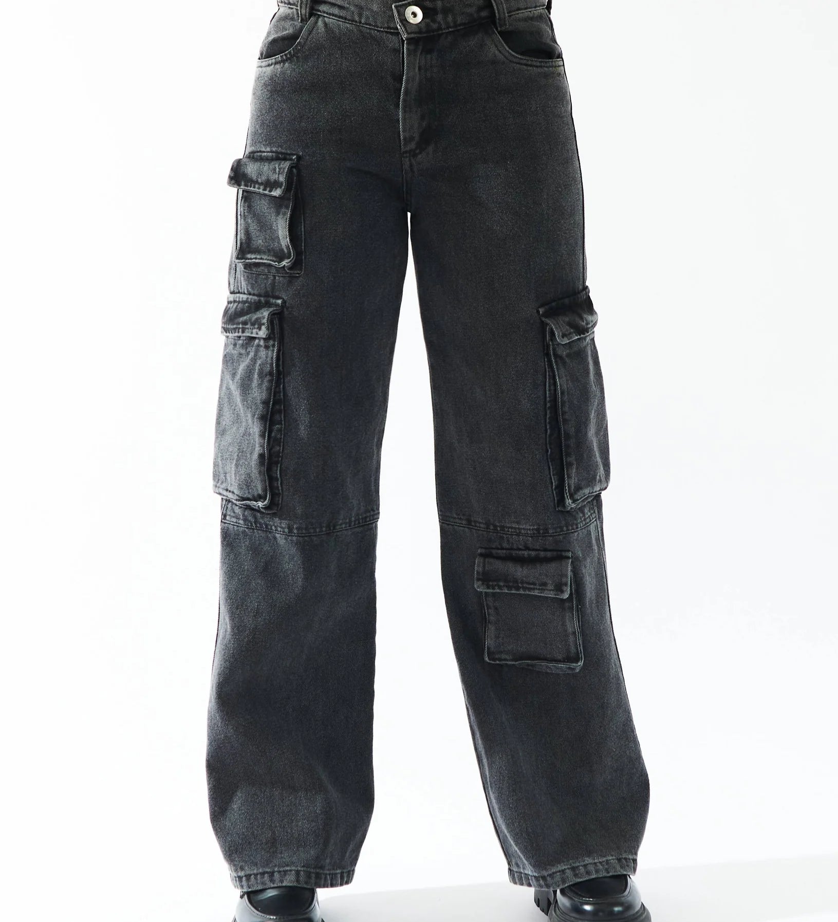 BLACKLOWRISEUTILITY_4_2048x2048_jpg.webp