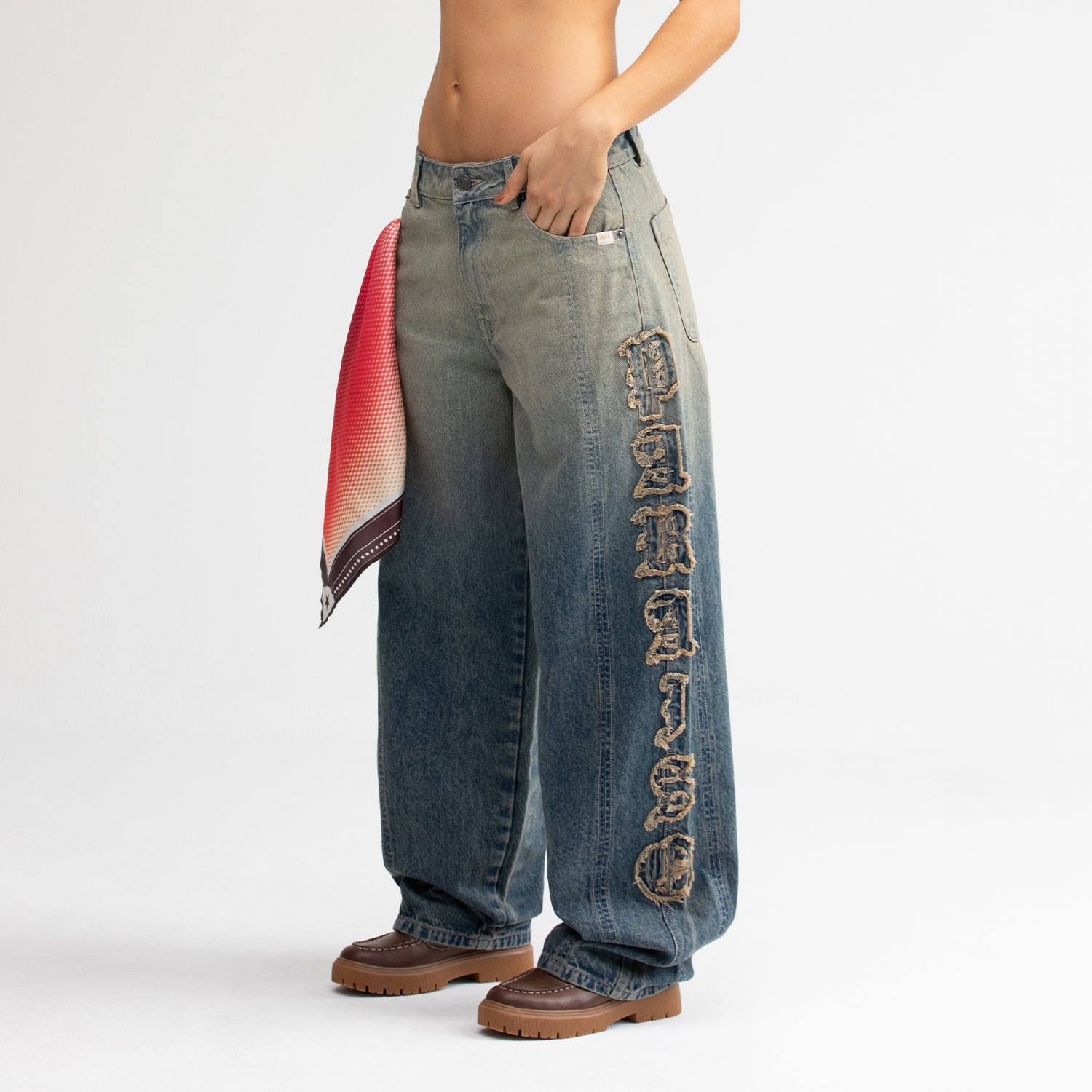 BARREL DENIM PANTS - WASHED BLUE