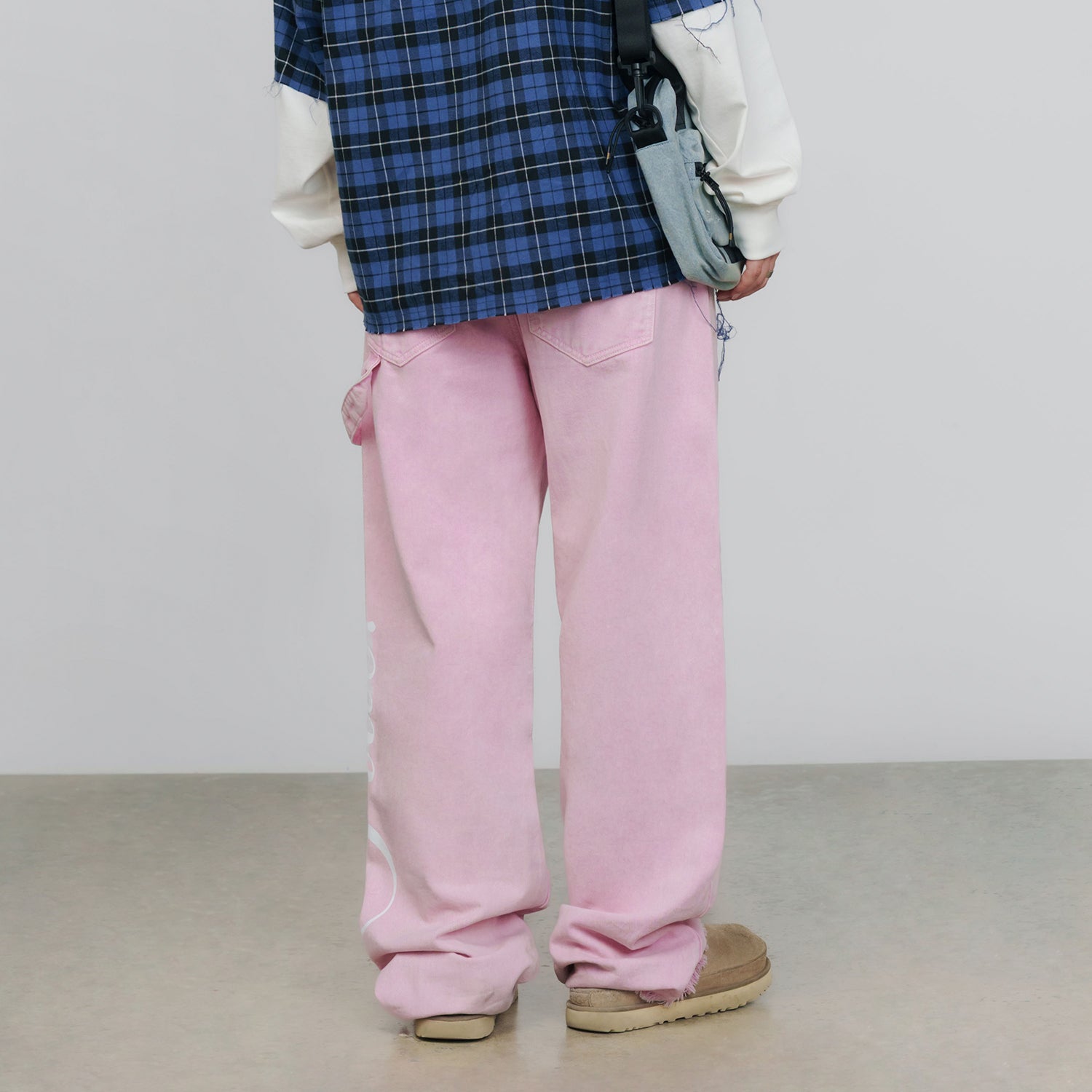 BLUSH MID-RISE PANTS - PINK