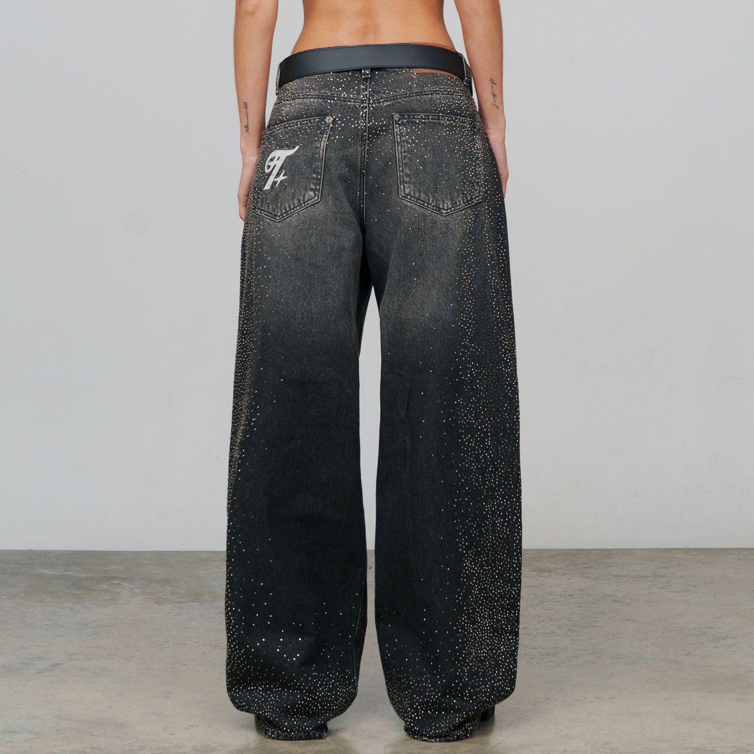 STARRY WIDE-LEG JEANS  - BLACK
