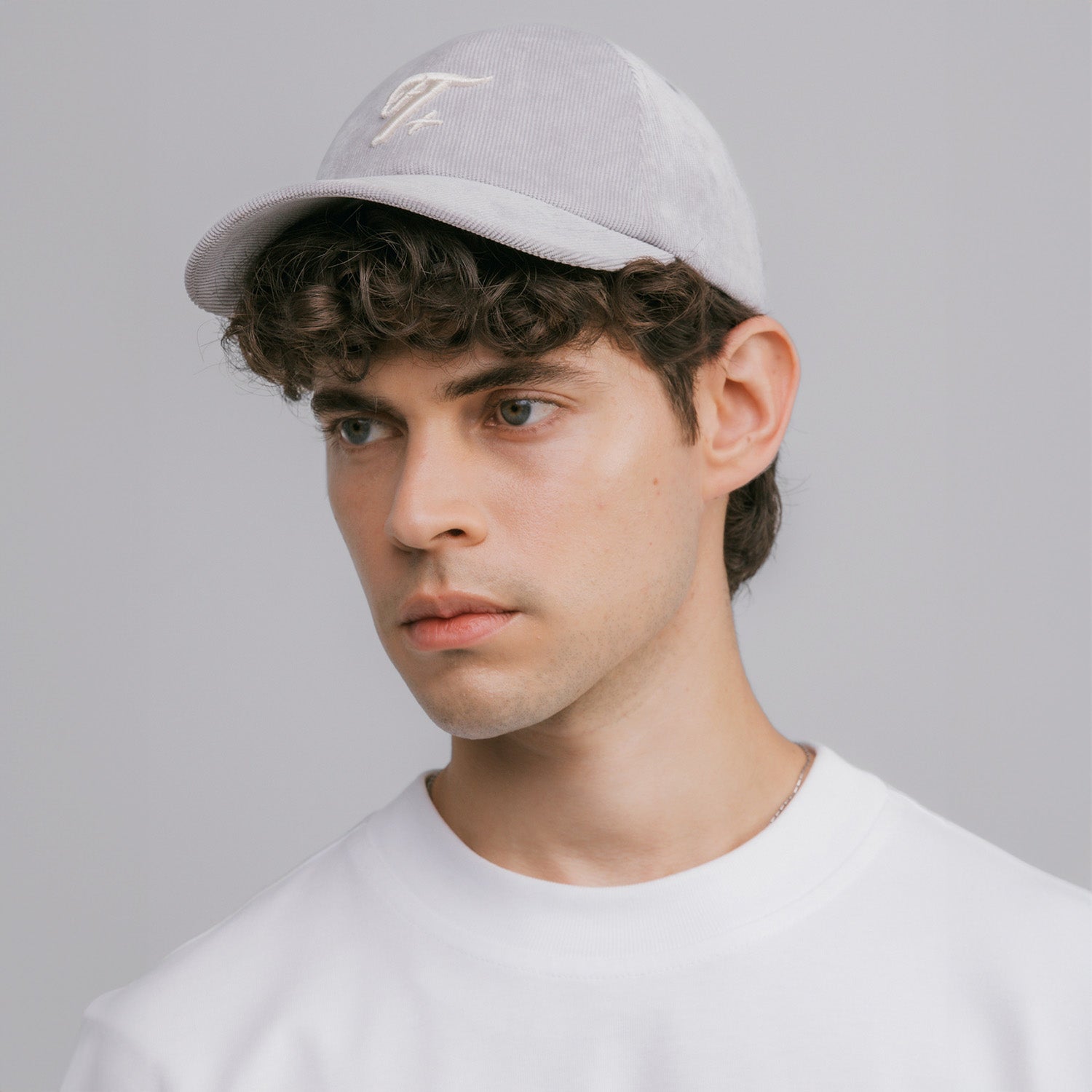 CORDUROY STELLAR CAP - GRAY