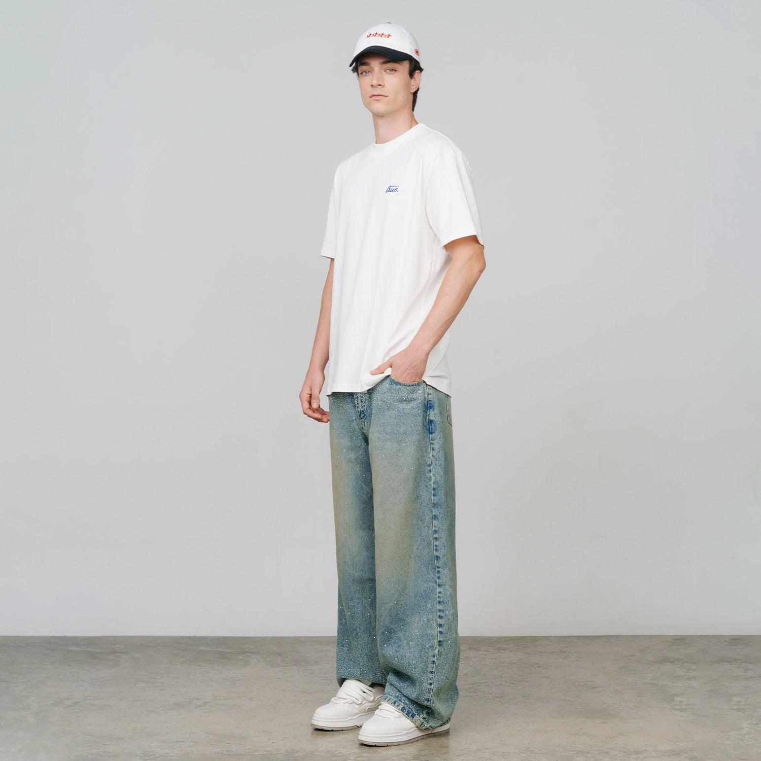 CURSIVE LOGO T-SHIRT - CREAM