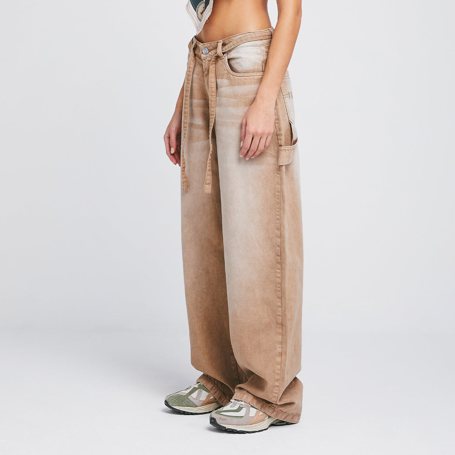 DIRTY-WASH WIDE-LEG PANTS - SAND