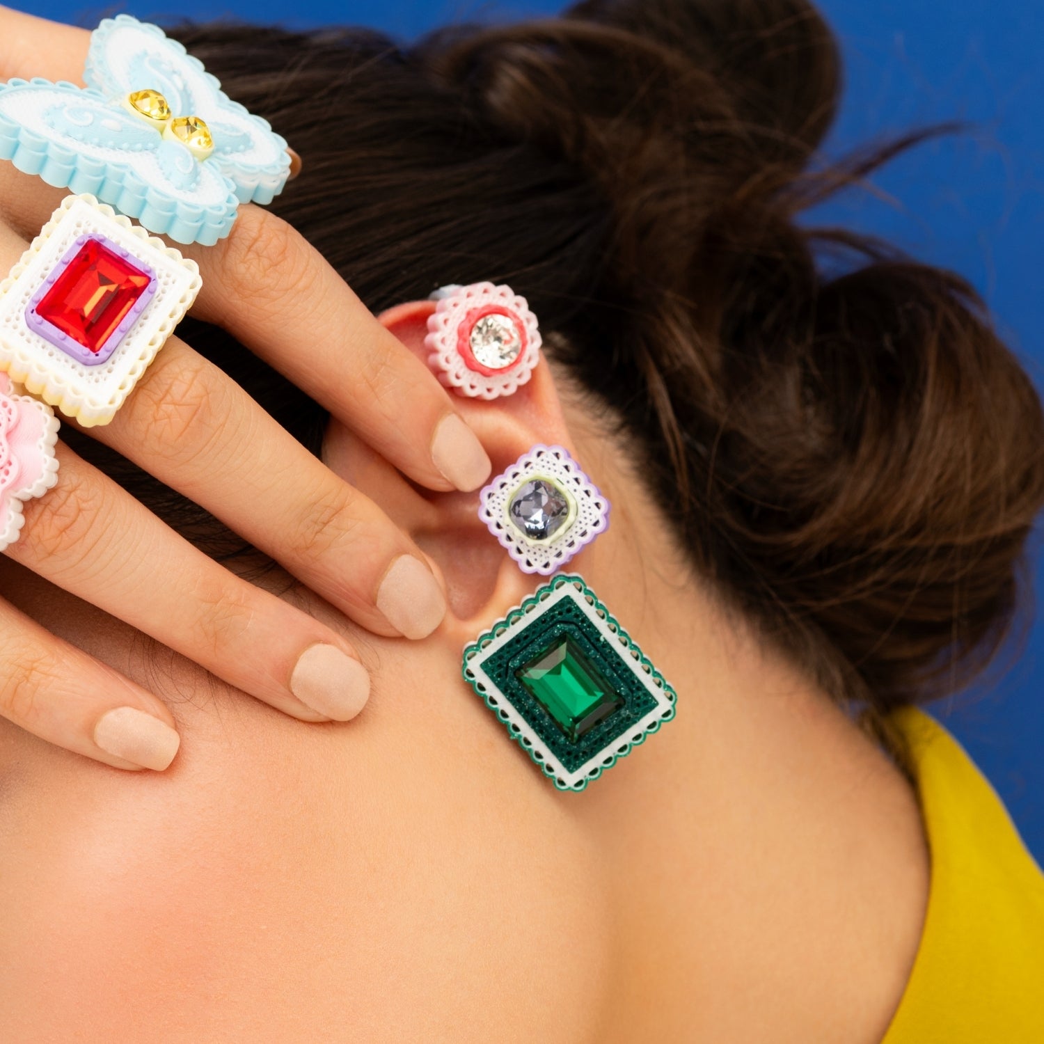 EARCUFF LACE CIRCULAR