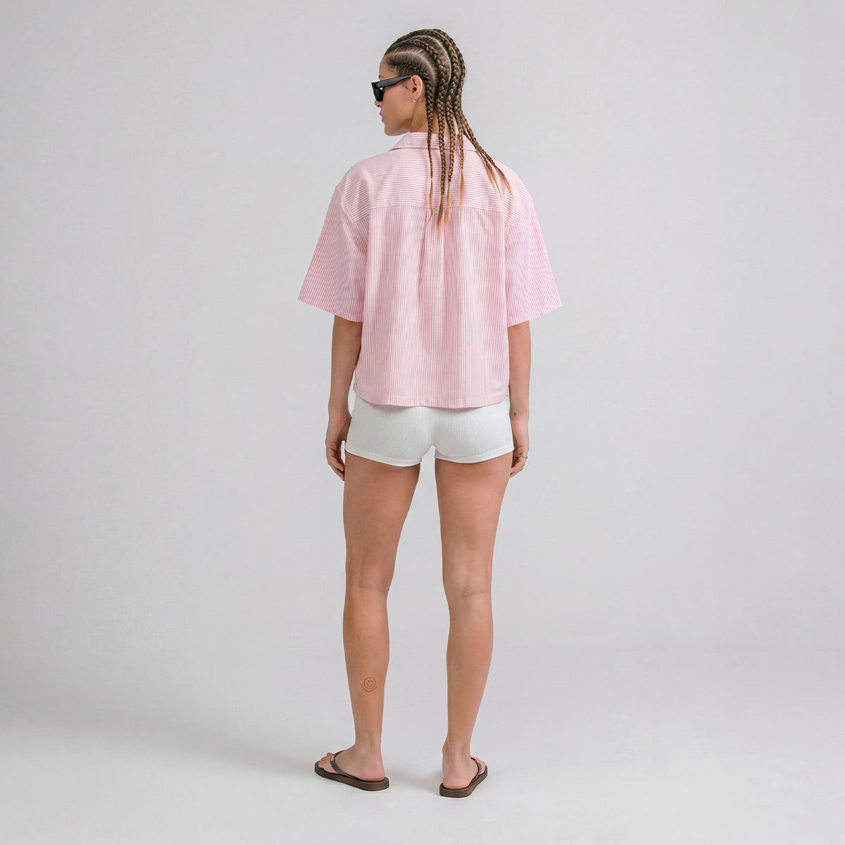 EMBROIDERED FLOWER BOXY SHIRT - PINK