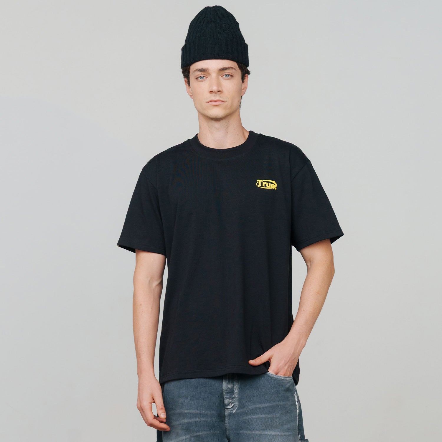 EVERYDAY LOGO T-SHIRT - BLACK