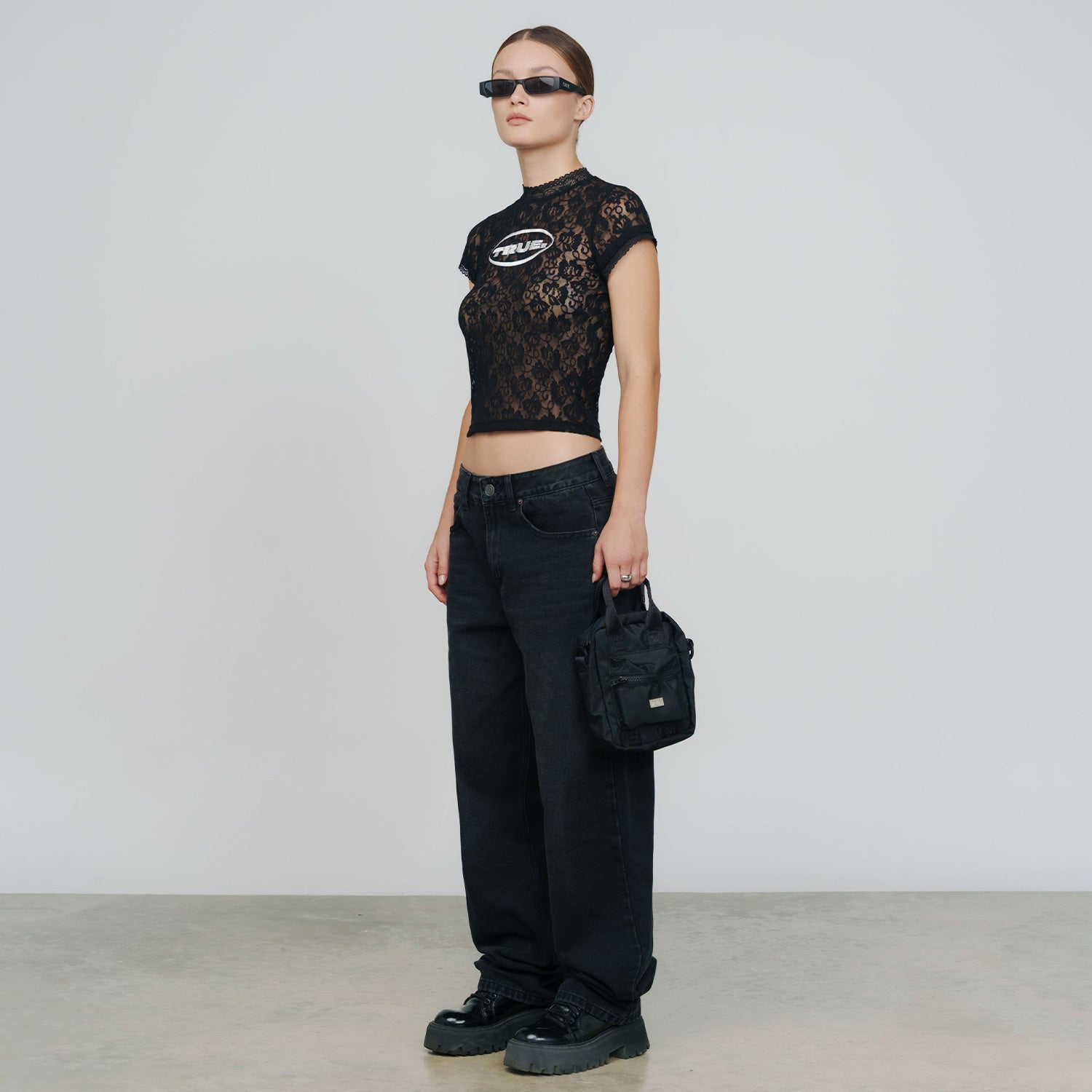 FLORAL LACE BABY TEE - BLACK