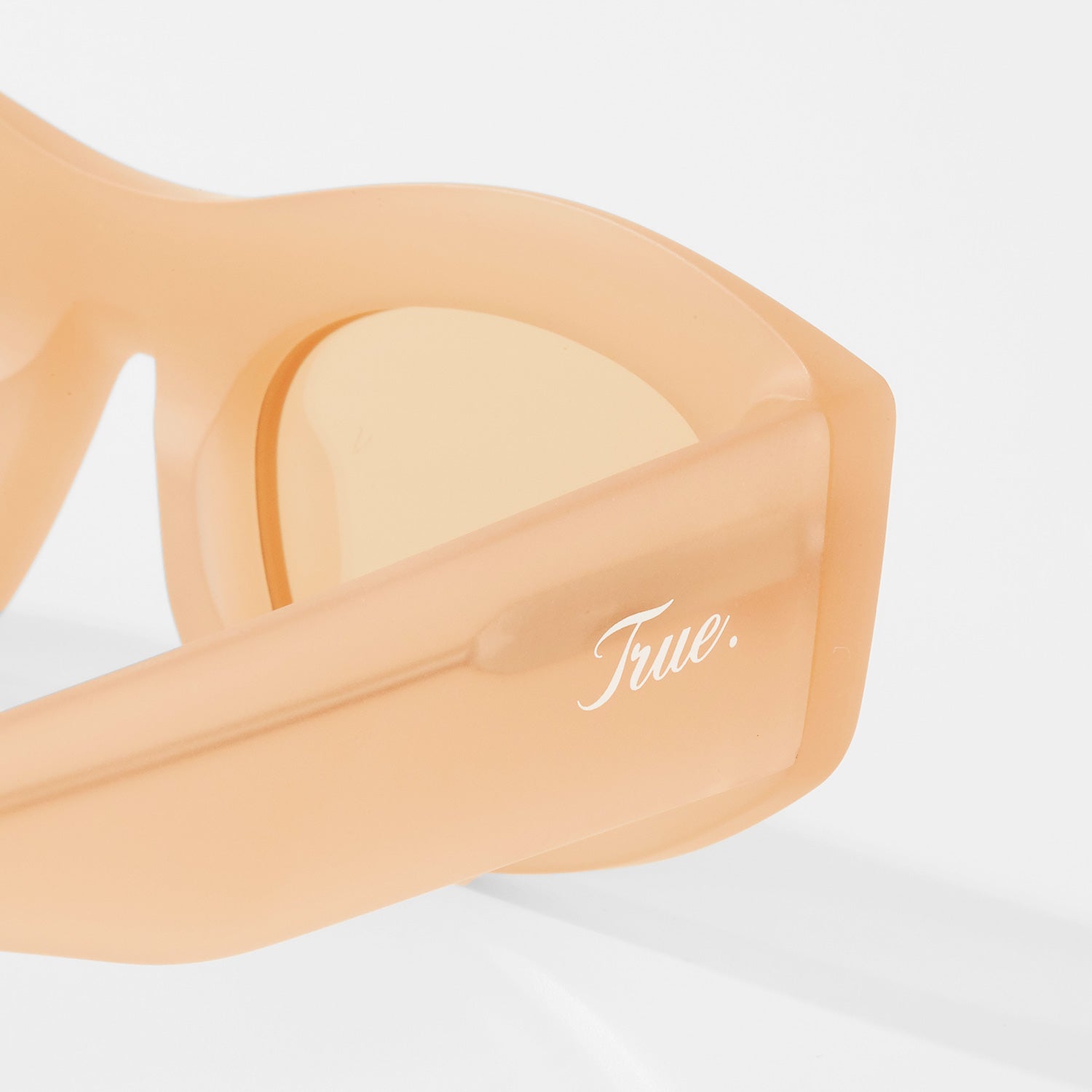 GEOMETRIC SAND SUNGLASSES