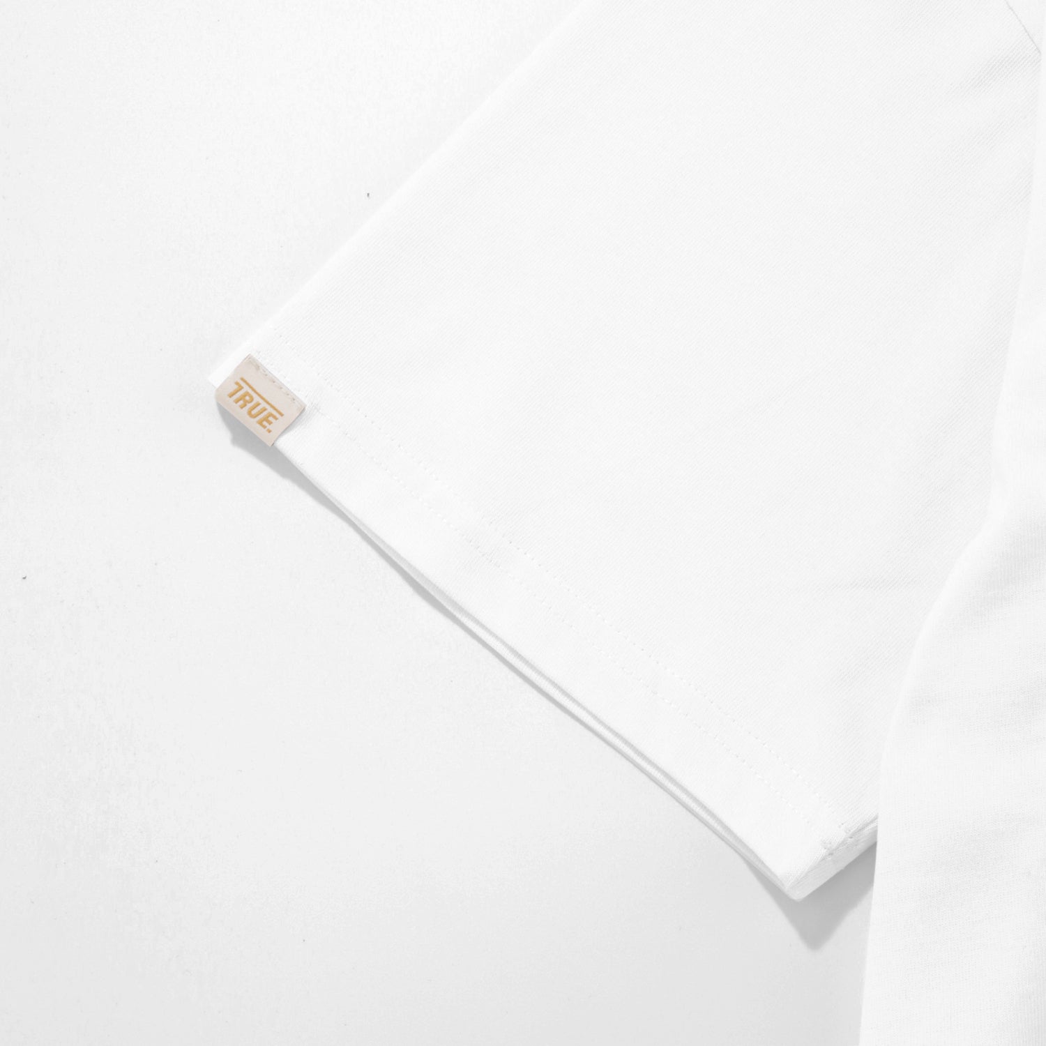 HEARTBEAT OVERSIZED T-SHIRT - WHITE