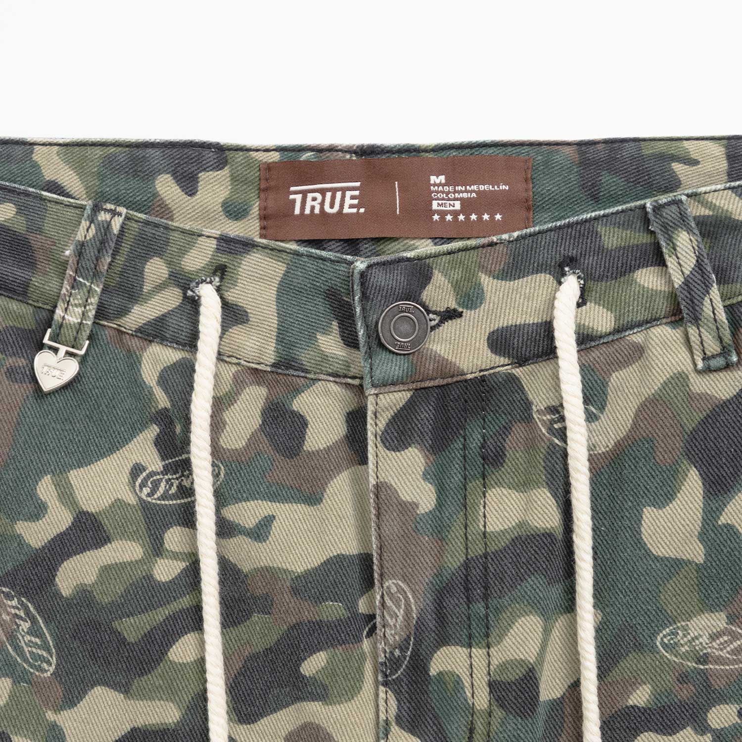 INTUITION CAMO CARGO JORTS - GREEN