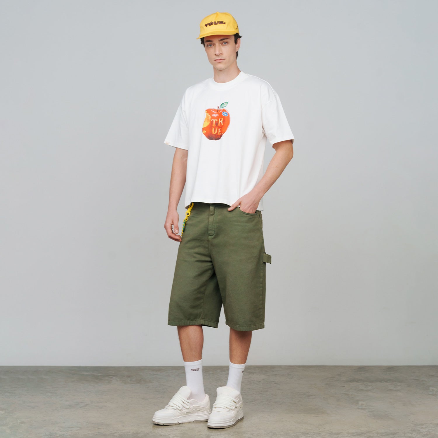 JUICY BOXY TEE - CREAM