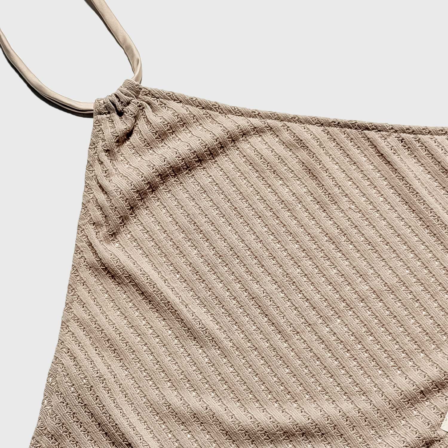 TEXTURE HALTER TOP - CAMEL